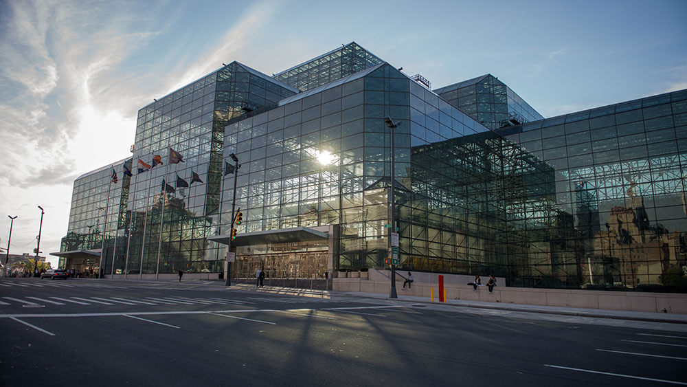 Read more about the article Javits Center, Home to LightFair 2021, is now a 2000-bed Hospital