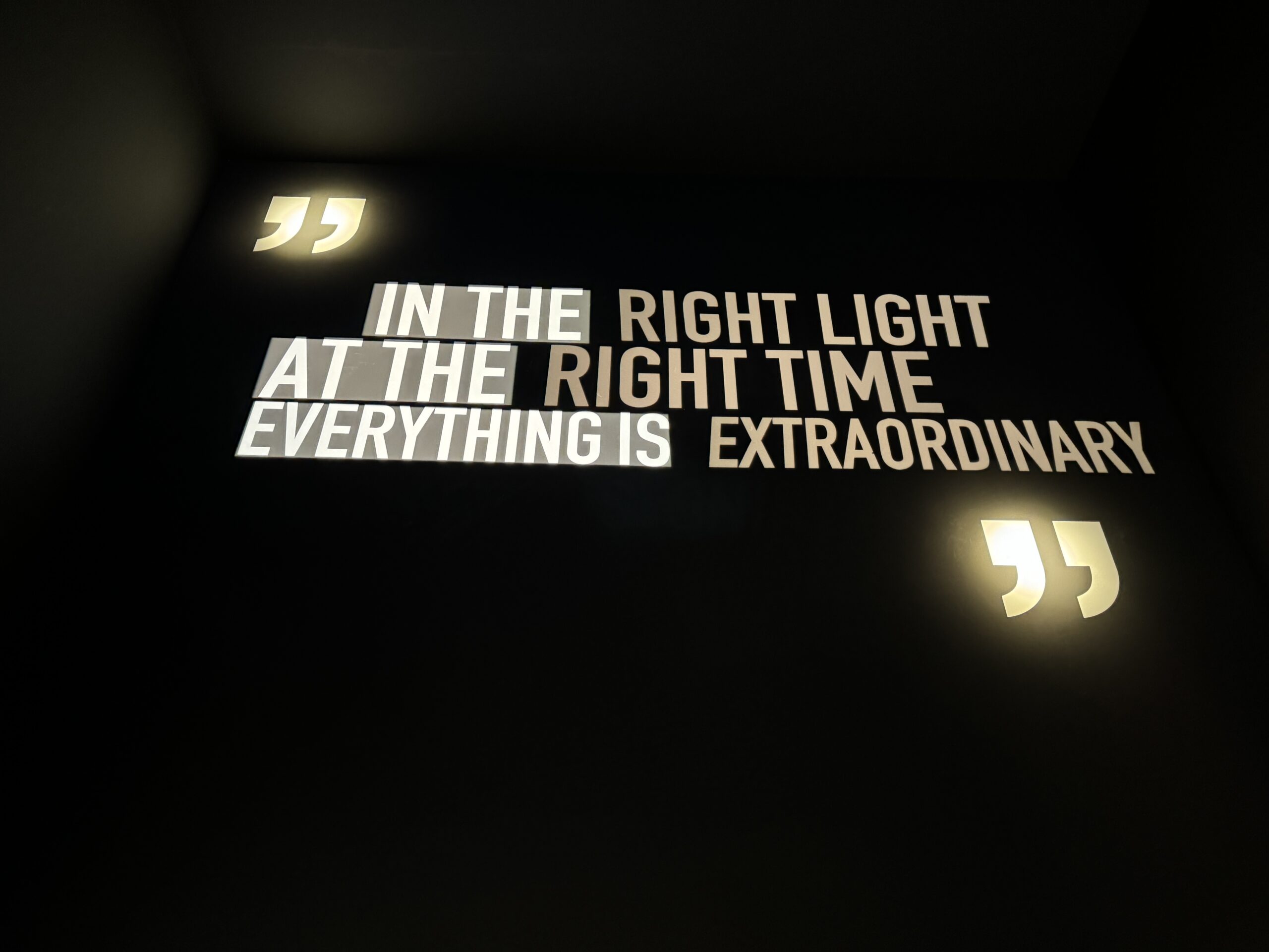 Luce&Light contrasts printed words (left) with projected words (right).