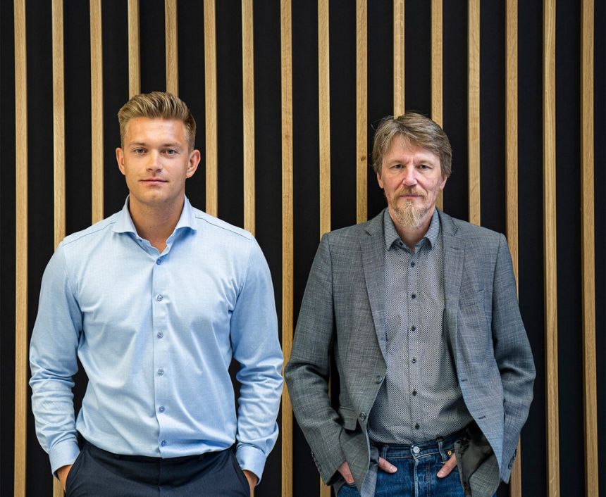 Casambi dual CEO model