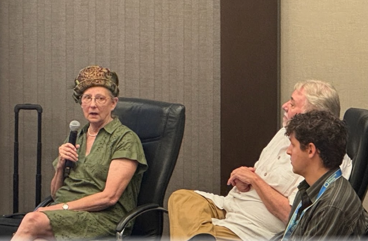 Naomi Miller Says she is the Flicker Queen